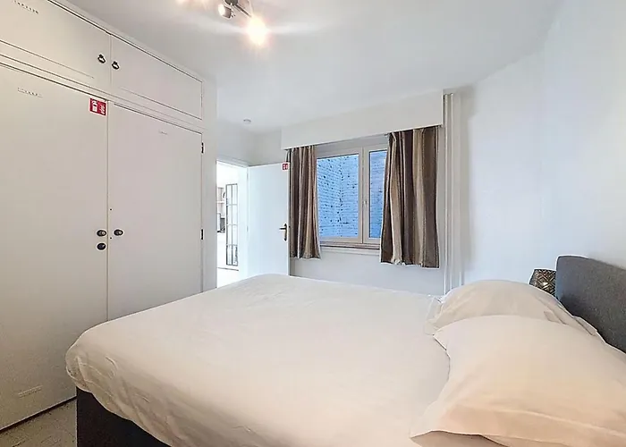 Apartment Centrally Located Scarphout 3g By Interhome *