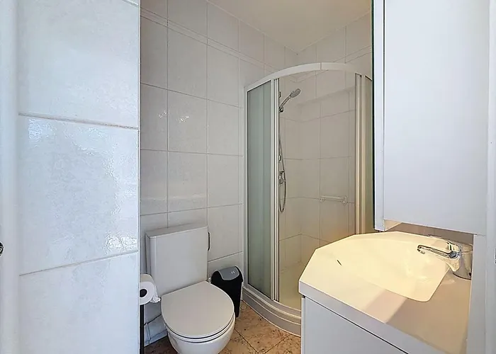 Centrally Located Scarphout 3g By Interhome